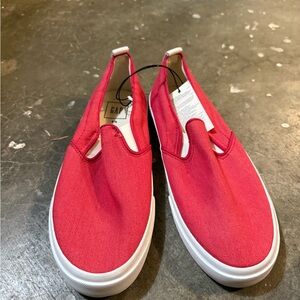 GAP Women's Red Slip-On Flats